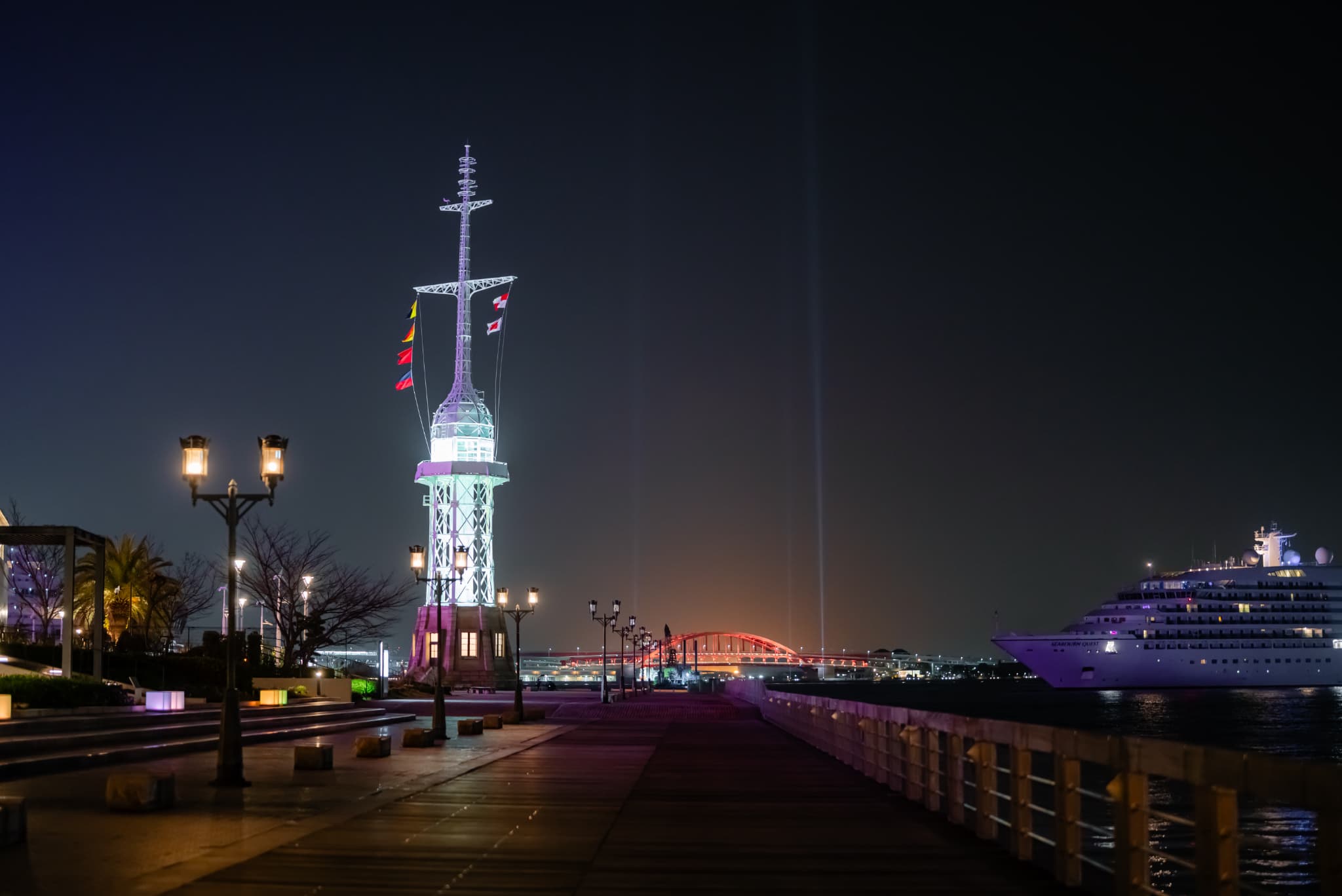 夜のハーバーウォークのイメージ画像2